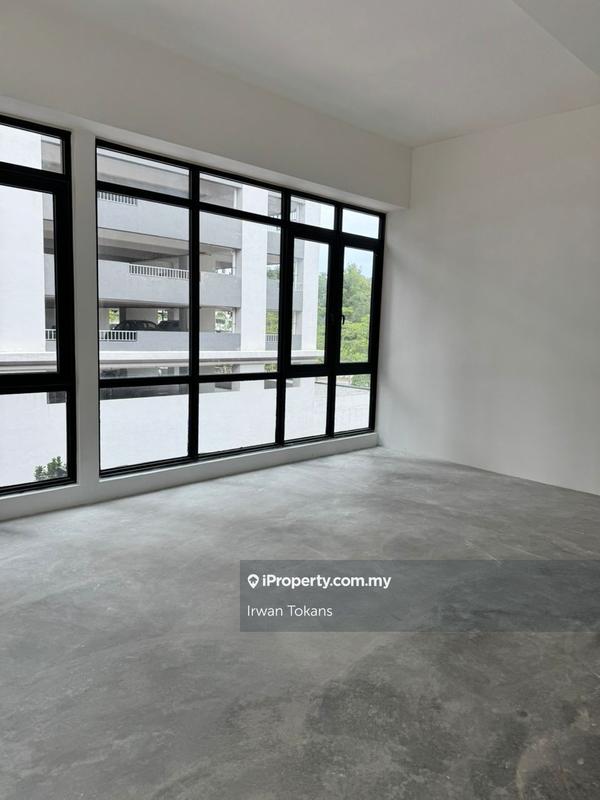 Shop / Office untuk Disewa di IOI Resort City, Putrajaya oleh Irwan Tokans - iProperty.com.my