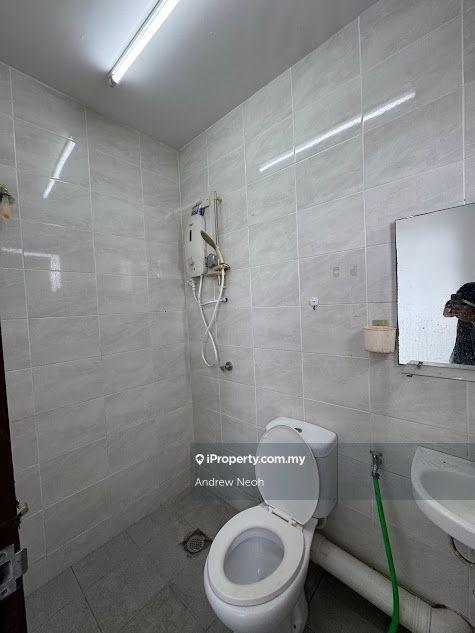Pangsapuri untuk Dijual di Pangsapuri Saujana Permai 2 oleh Andrew Neoh - iProperty.com.my