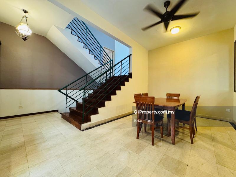 Rumah Teres 2.5-Tingkat untuk Dijual di Sierramas, Sungai Buloh oleh Brian Tang - iProperty.com.my