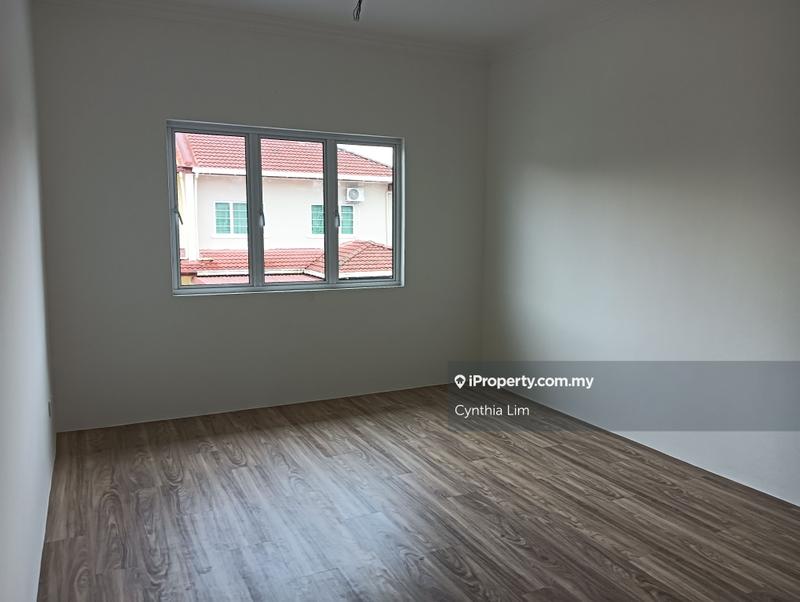 Rumah Berkembar untuk Dijual di Kuching, Sarawak oleh Cynthia Lim - iProperty.com.my