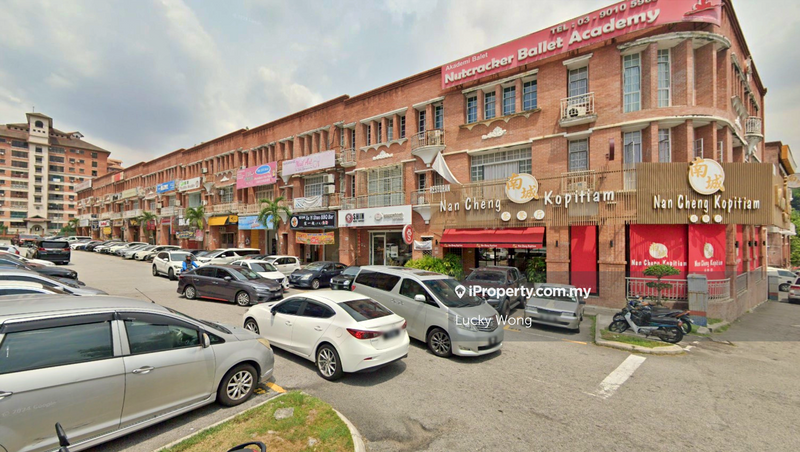 For Rent - Corner Office @ Sungai Long, Mahkota Cheras, C180, Traders Square, Cheras Selatan, Kajang, Balakong