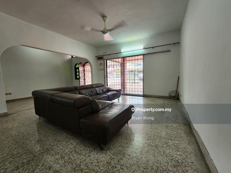 Rumah Teres 2-Tingkat untuk Dijual di Damansara Jaya, Petaling Jaya oleh Bryan Wong - iProperty.com.my