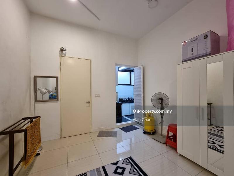 3-storey Terraced House for Sale in 16 Sierra, Puchong by Alan Chan - iProperty.com.my