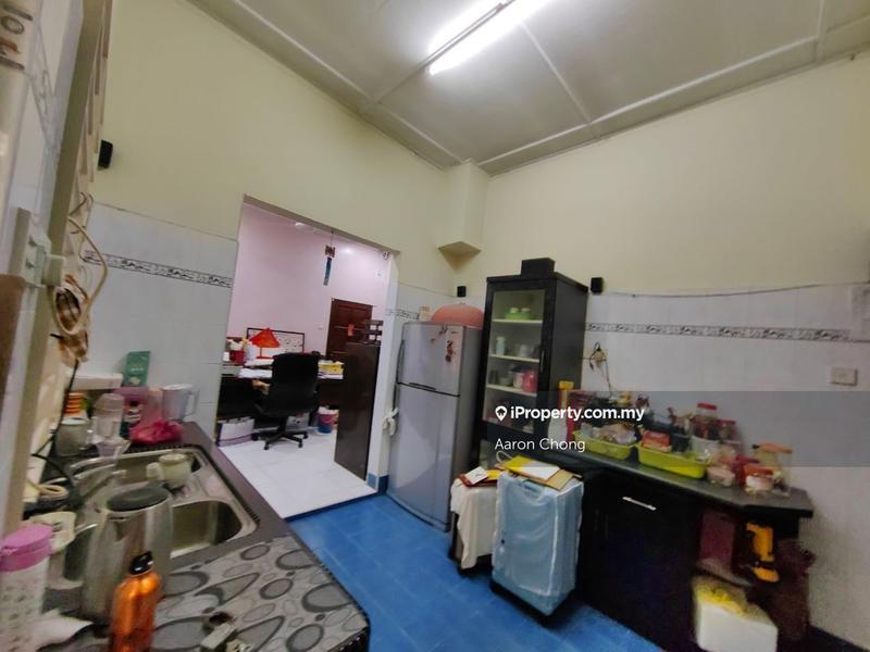 Bungalow House for Sale in Seksyen 4, Petaling Jaya by Aaron Chong - iProperty.com.my