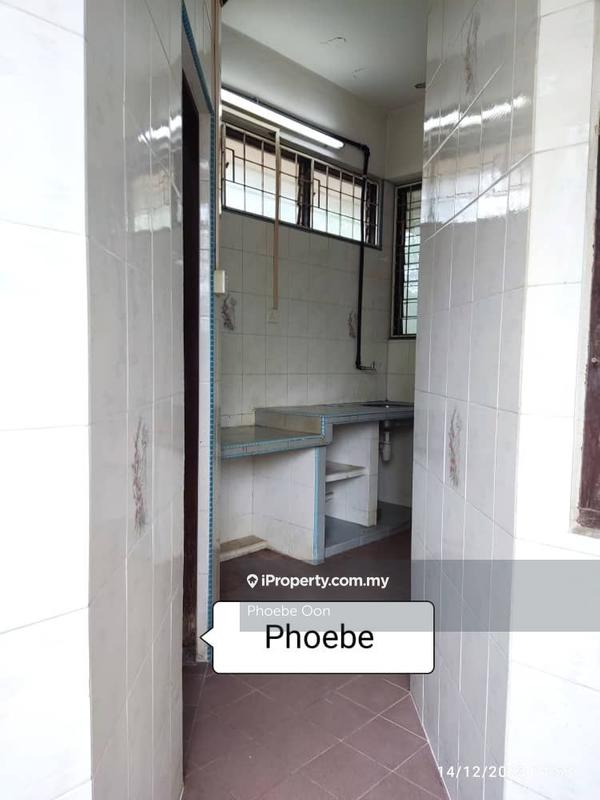 Rumah Pangsa untuk Dijual di Taman Panchor oleh Phoebe Oon - iProperty.com.my