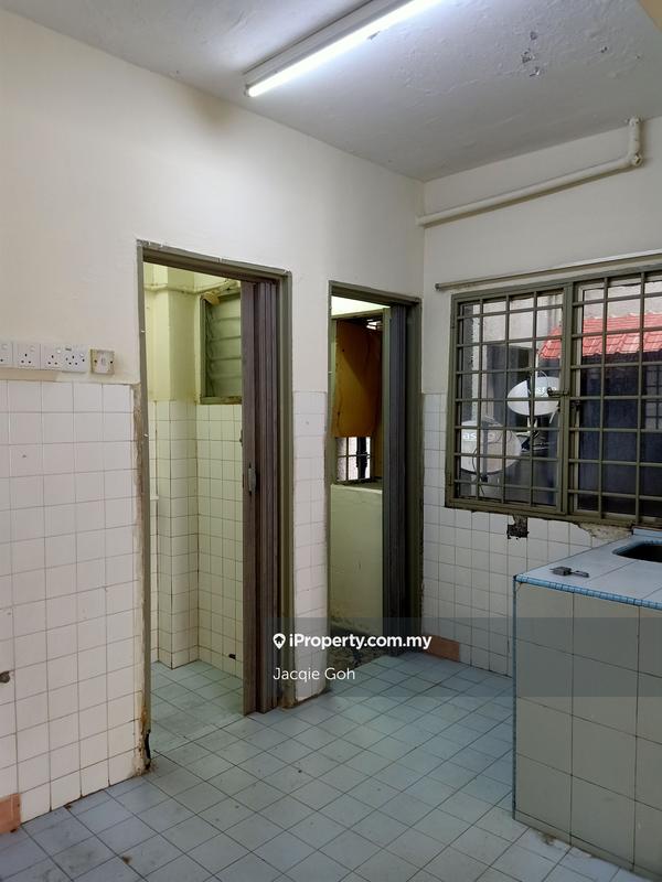 Pangsapuri untuk Dijual di Teratai Mewah Apartment Block 15,17,19,21 oleh Jacqie Goh - iProperty.com.my