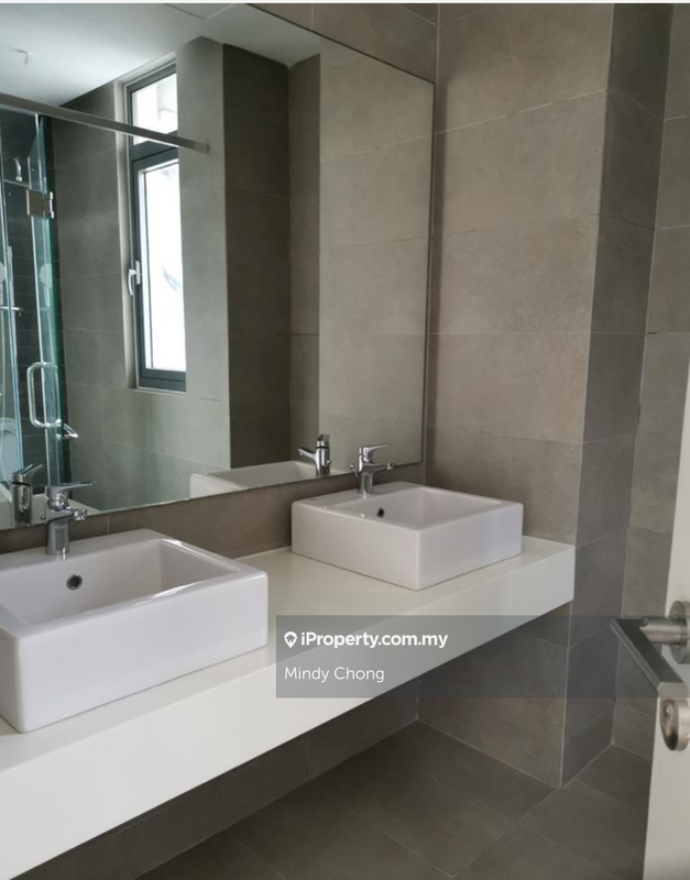 Condominium for Sale in Vivo Residential Suites by Mindy Chong - iProperty.com.my