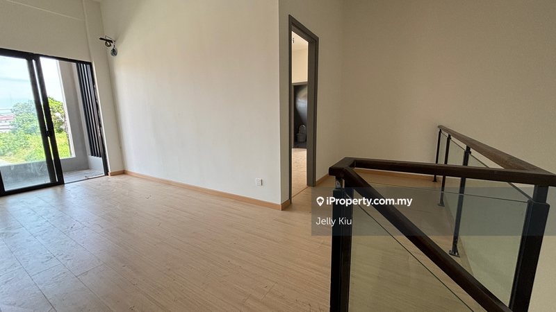 Rumah Berkembar untuk Dijual di Miri, Sarawak oleh Jelly Kiu - iProperty.com.my