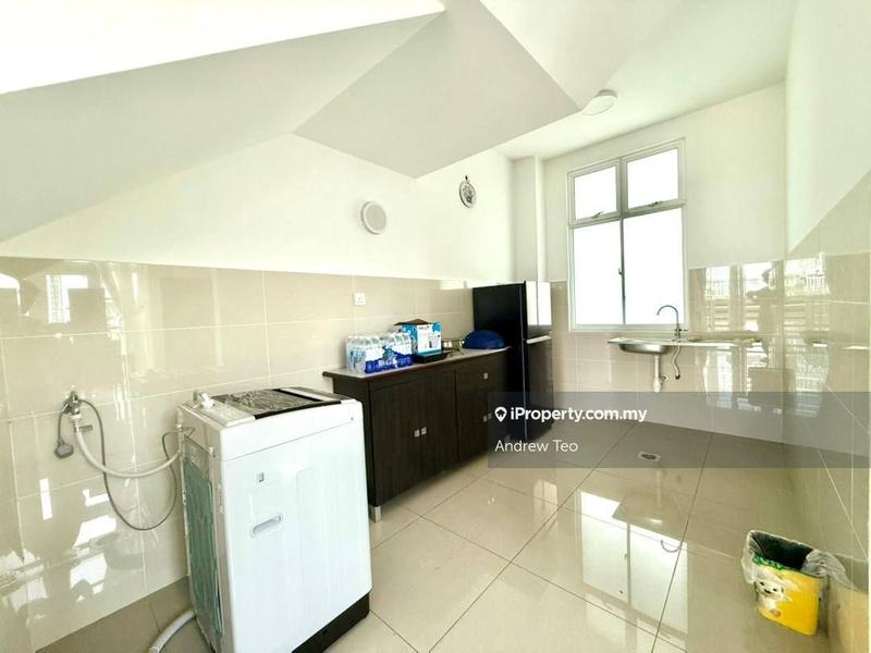 Rumah Berangkai 3 Tingkat untuk Dijual di Taman Seri Austin, Tebrau oleh Andrew Teo - iProperty.com.my