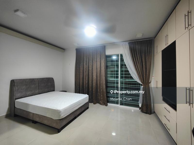 For Rent - Ritze Perdana 2