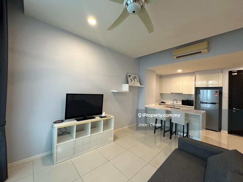 Kediaman Servis untuk Dijual di Tropicana Avenue oleh Joan Chan - Living Room - iProperty.com.my