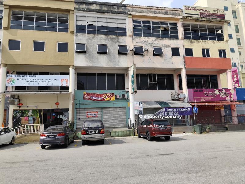 For Sale - Bandar Country Homes