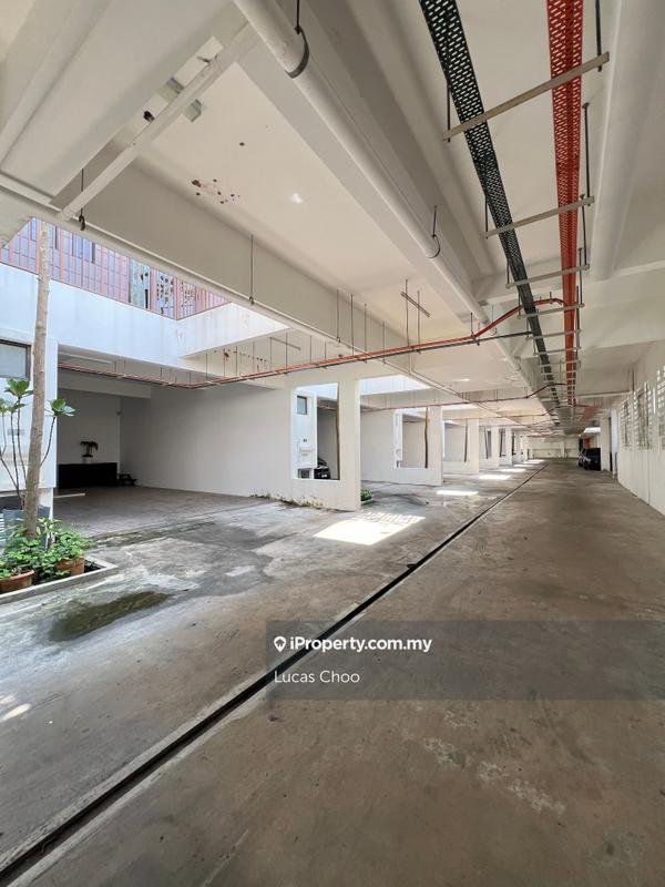3.5-storey Terraced House for Sale in Embun Kemensah Courtyard Villa, Ulu Kelang by Lucas Choo - iProperty.com.my