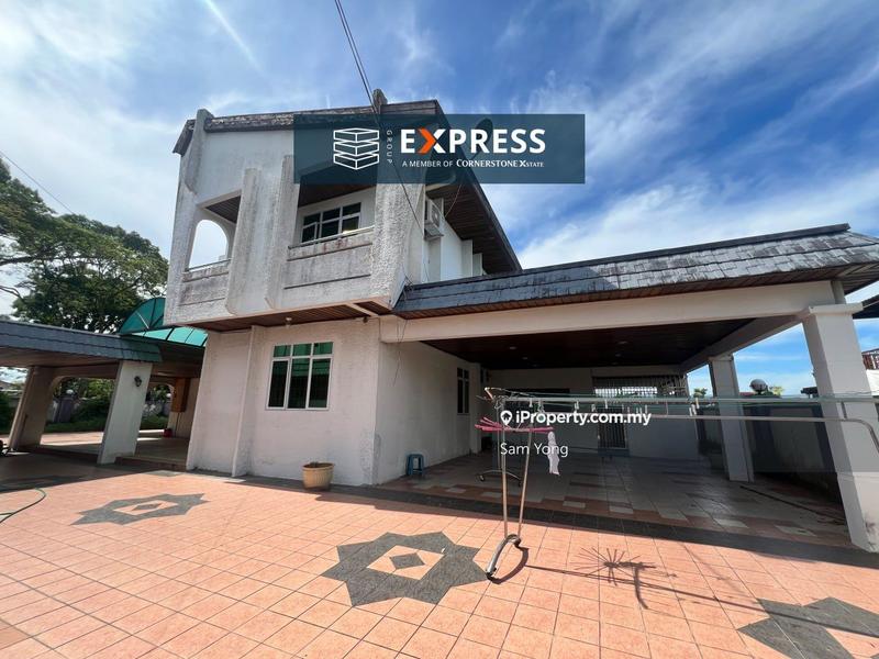 Semi-Detached House for Sale in Pujut, Miri by Sam Yong - iProperty.com.my