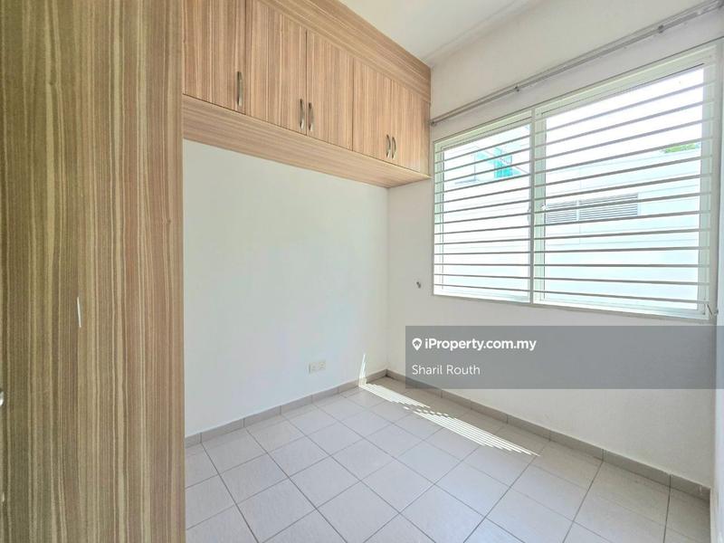 3-storey Terraced House for Sale in Taman Nadayu 92, Kajang by Sharil Routh - iProperty.com.my