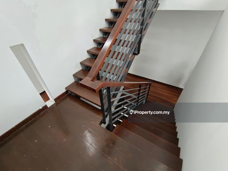 Bungalow House for Sale in Taman Overseas Union (Taman Oug), Jalan Klang Lama (Old Klang Road) by BoBo Lee - iProperty.com.my