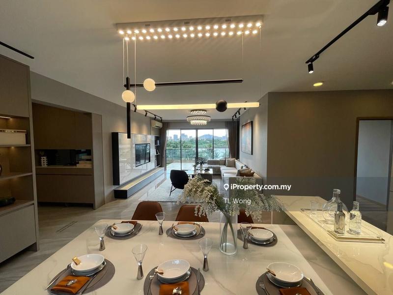 For Sale - Baron Residence @ Lake City