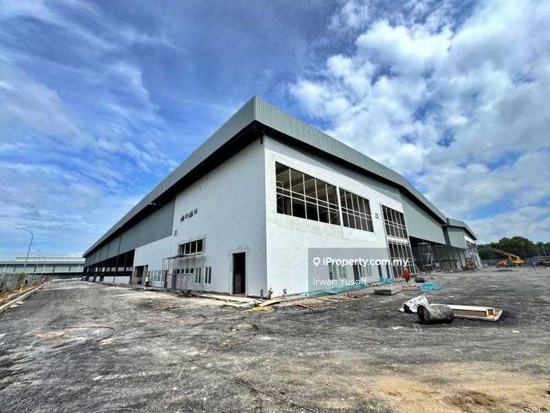 Kilang Terpisah untuk Dijual di Kawasan Perusahaan Nilai 3, Nilai oleh Irwan Yusoff - iProperty.com.my