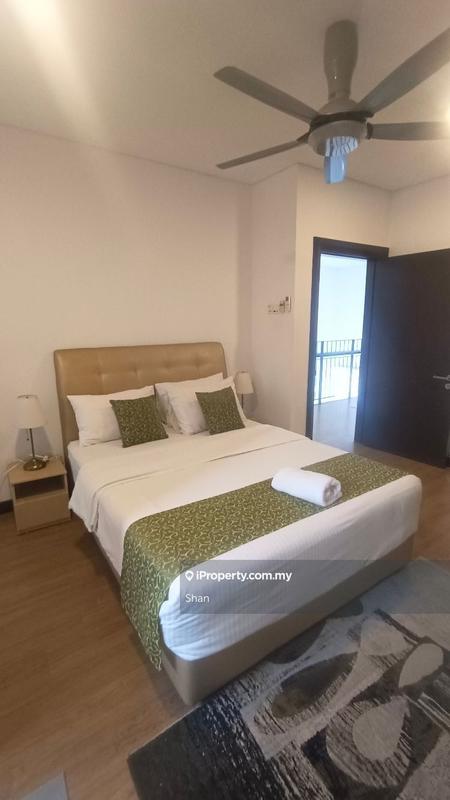 Rumah Berangkai 3 Tingkat untuk Disewa di Temasya Glenmarie, Glenmarie oleh Shan - iProperty.com.my