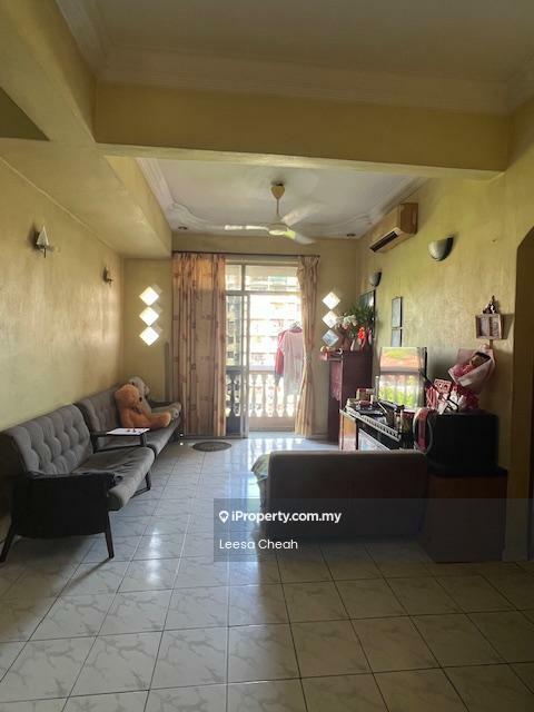 Pangsapuri untuk Dijual di Bagan Sena oleh Leesa Cheah - Living Room - iProperty.com.my