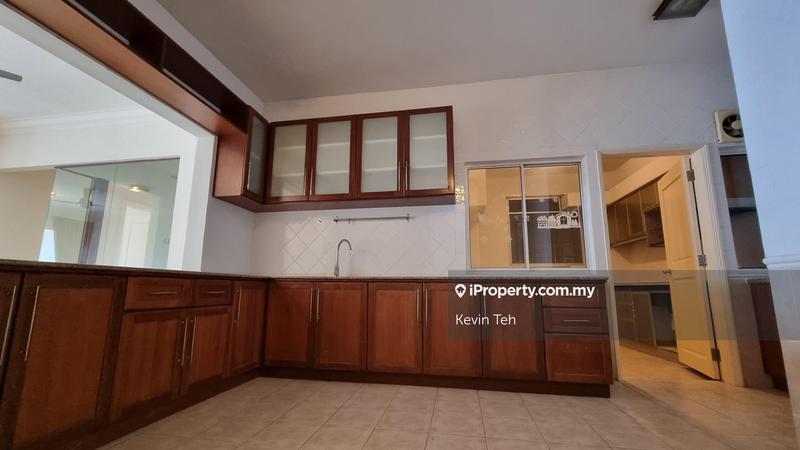 For Sale - La Grande Kiara