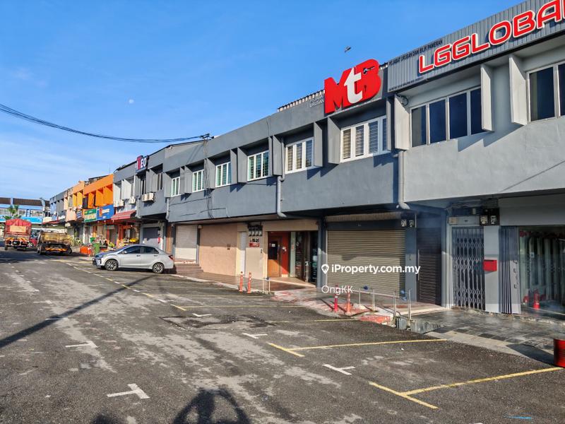 Shop / Office for Sale in Taman Bukit Kuchai, Puchong by OngKK - iProperty.com.my