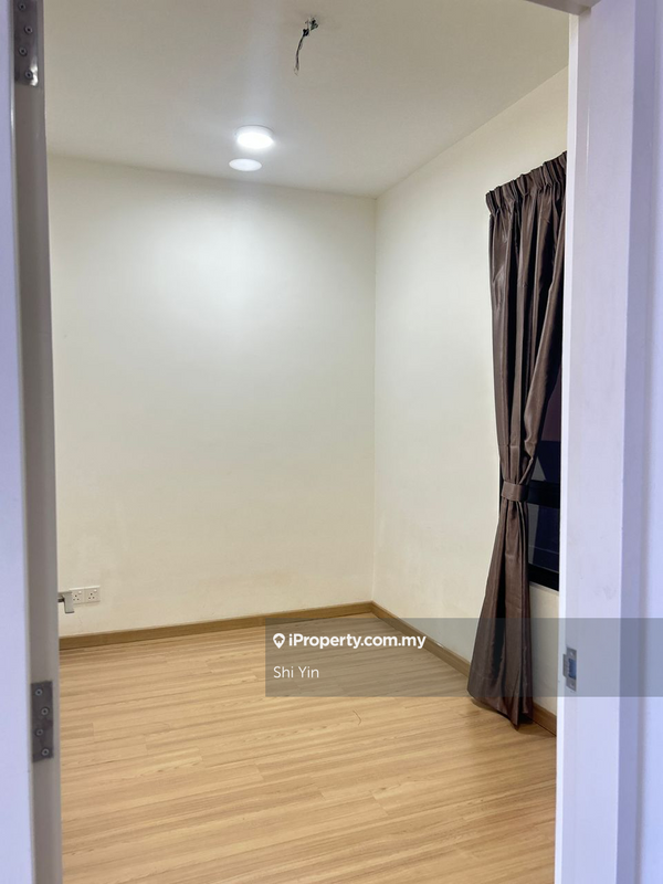 Kediaman Servis untuk Dijual di Tuan Residency oleh Shi Yin - iProperty.com.my