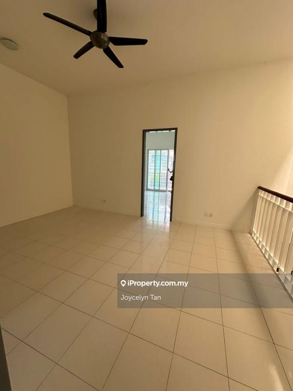 Rumah Teres 2-Tingkat untuk Dijual di Bandar Rimbayu, Telok Panglima Garang oleh Joycelyn Tan - iProperty.com.my