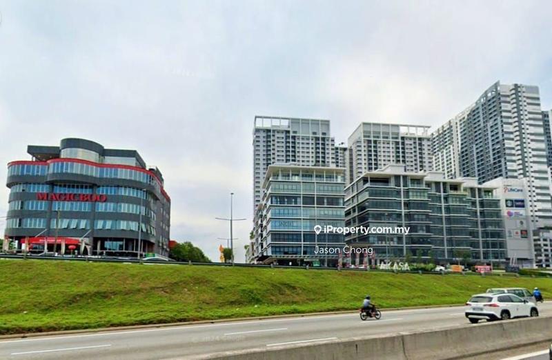 For Rent - BU29k sf 3 Floor+mezz Detacted Commercial For Rent, Facing Hightway @Seri Kembangan