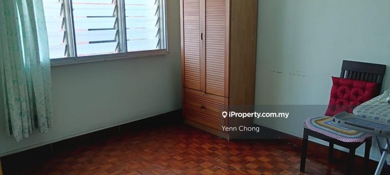 Rumah Berkembar untuk Dijual di Taman Yarl, Jalan Klang Lama (Old Klang Road) oleh Yenn Chong - iProperty.com.my