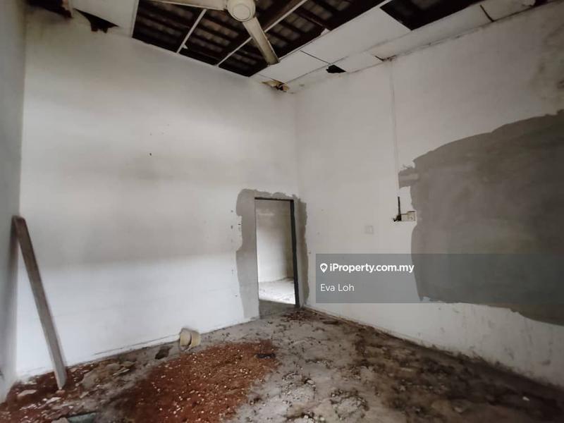 Rumah Berangkai 2 Tingkat untuk Dijual di Seksyen 4, Shah Alam oleh Eva Loh - iProperty.com.my
