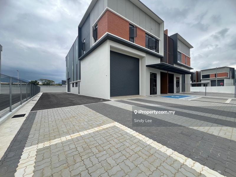 For Sale - FACTORY SEMI D SALE AT BUKIT MINYAK PALMERA BRAND NEW CONDITION