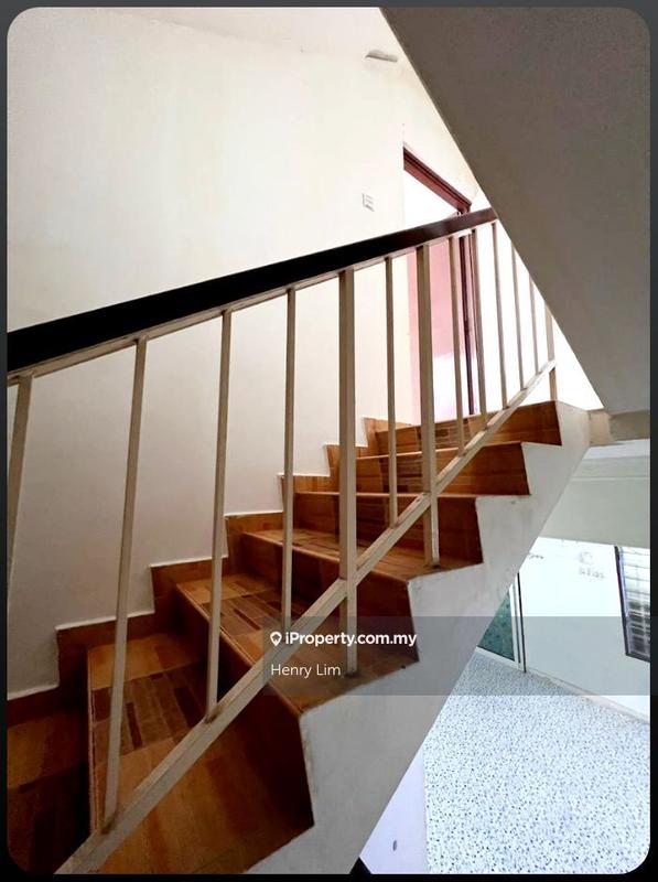 3-storey Terraced House for Sale in Taman Dagang, Ampang by Henry Lim - iProperty.com.my