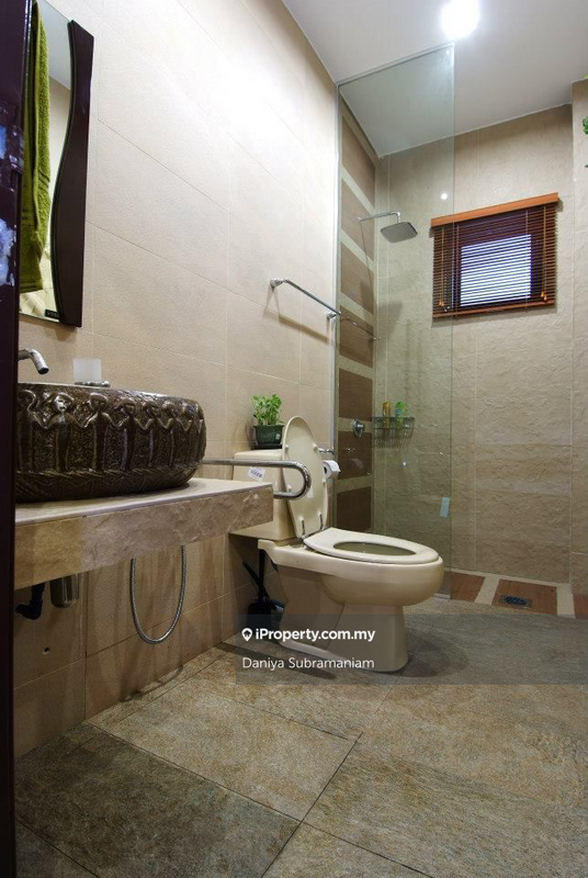 Rumah Berkembar untuk Dijual di Taman Hijauan Residen, Hulu Langat oleh Daniya Subramaniam - iProperty.com.my