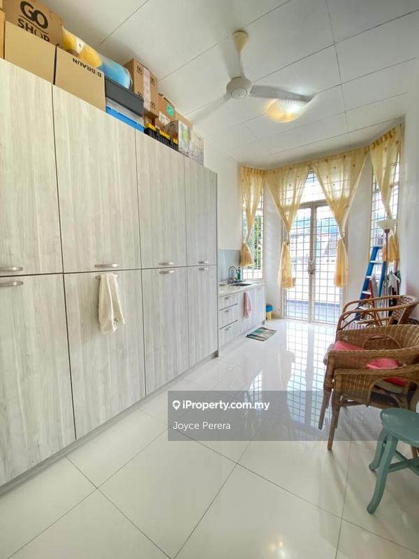 Rumah Teres 2.5-Tingkat untuk Dijual di Bukit Antarabangsa, Ampang oleh Joyce Perera - iProperty.com.my