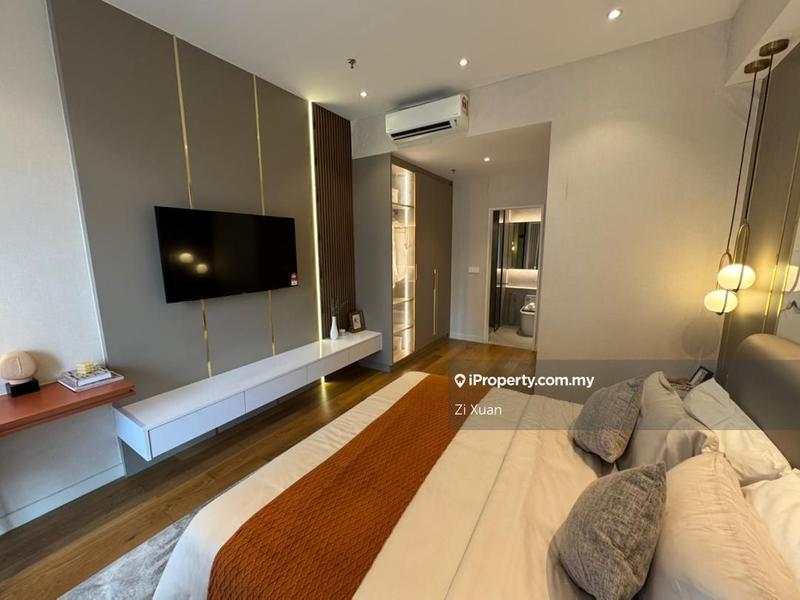 Service Residence for Sale in Golden Crown Residence by Zi Xuan - iProperty.com.my