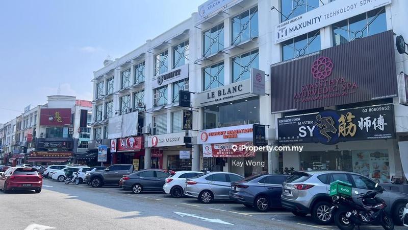 Shop / Office for Rent in Bandar Puteri Puchong, Puchong by Kay Wong - iProperty.com.my