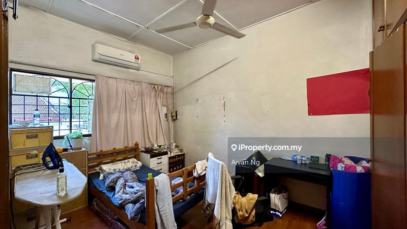 Semi-Detached House for Sale in Taman Lucky, Bangsar by Aivan Ng - iProperty.com.my