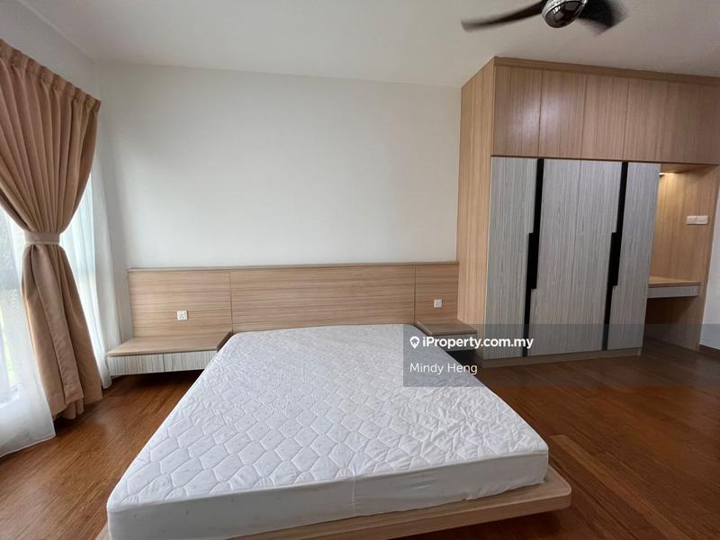 Apartment for Sale in Molek Pine 4 by Mindy Heng - iProperty.com.my