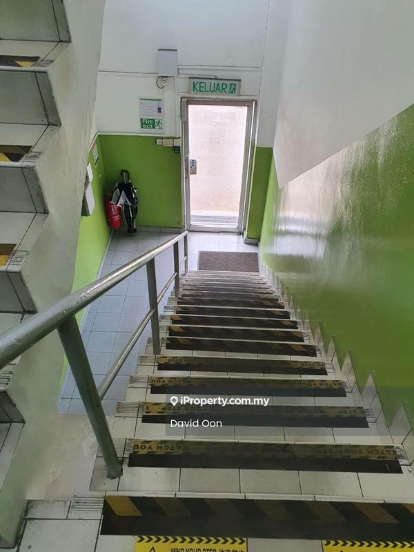 Kilang Terpisah untuk Dijual di Serdang, Seri Kembangan oleh David Oon - iProperty.com.my