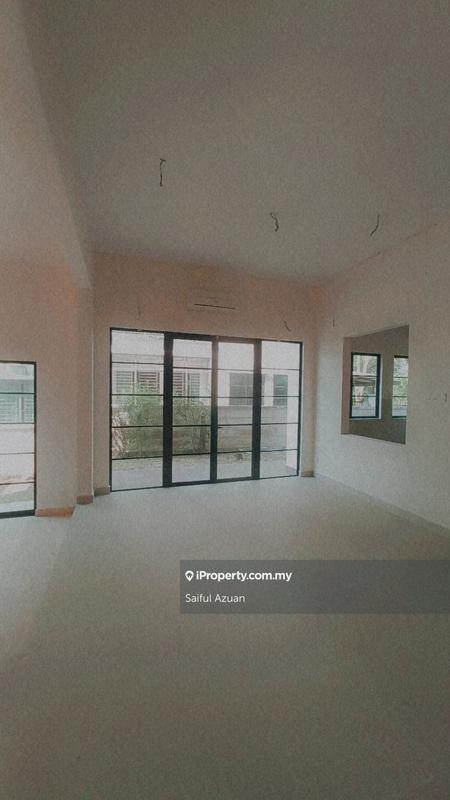 Rumah Berkembar untuk Dijual di uwrad, Shah Alam oleh Saiful Azuan - iProperty.com.my