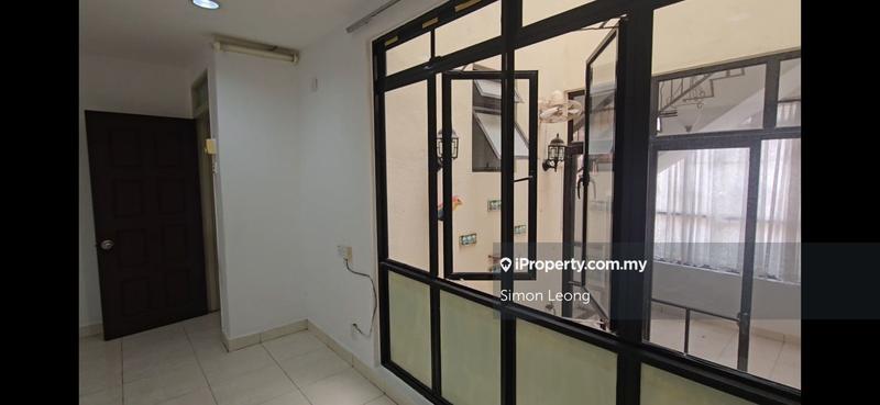 Rumah Berangkai 2 Tingkat untuk Dijual di Bukit Jelutong, Shah Alam oleh Simon Leong - iProperty.com.my