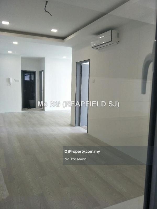 Condominium for Sale in Lakefront Residence by Ng Tze Mann - iProperty.com.my