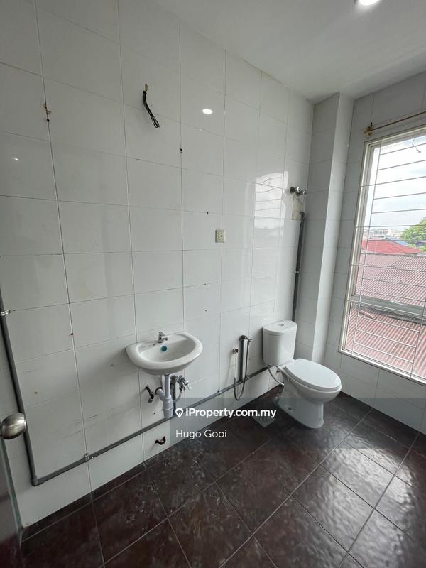 Rumah Berkembar untuk Disewa di Section 4, PJS, Jalan Gasing, Templer, Petaling Jaya oleh Hugo Gooi - iProperty.com.my
