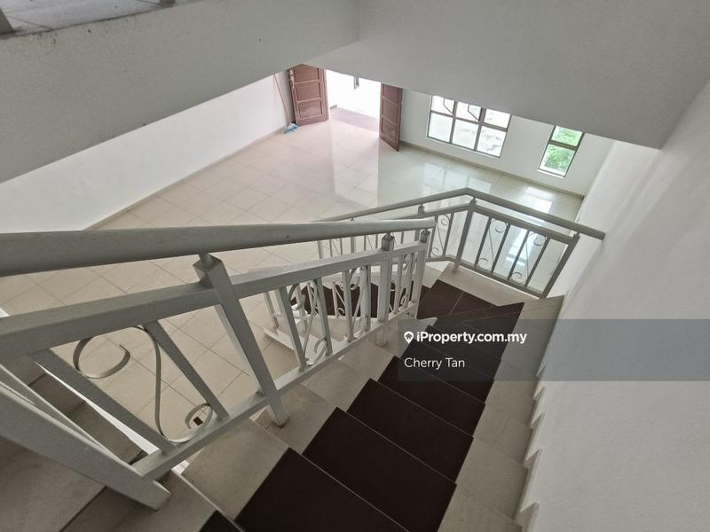 Rumah Berangkai 2 Tingkat untuk Dijual di 24x75 Big 2 Storey Taman Saujana Tehel Bukit Katil, Bukit Katil oleh Cherry Tan - iProperty.com.my
