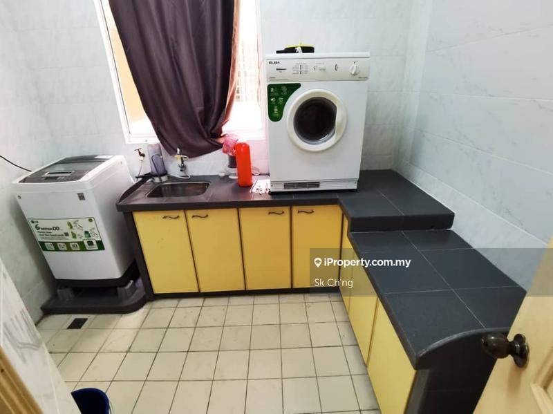 For Rent - Gold Coast Resort Condominium