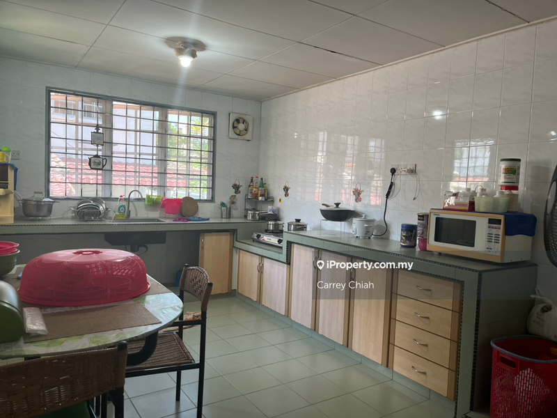 Semi-Detached House for Sale in Bandar Kinrara Seksyen 4, Bandar Kinrara by Carrey Chiah - iProperty.com.my