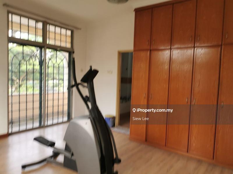 Bungalow House for Sale in Saujana Akasia, Sungai Buloh by Siew Lee - iProperty.com.my