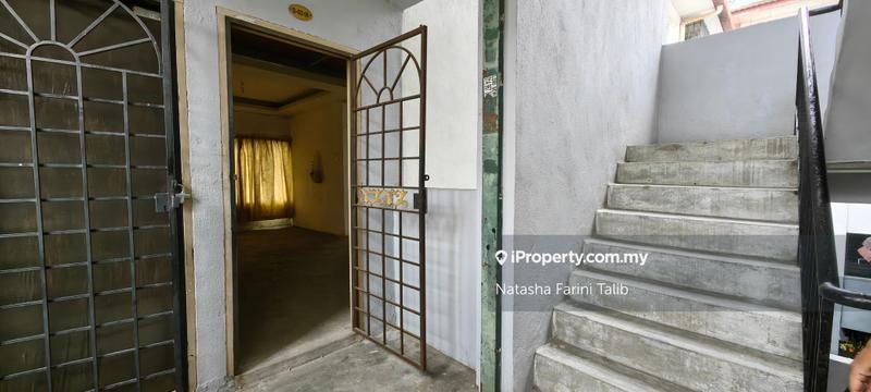 Apartment for Sale in Pangsapuri Elina by Natasha Farini Talib - iProperty.com.my