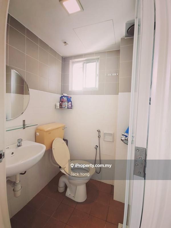 Condominium for Sale in Desarina Condominium by Jack Yong - iProperty.com.my